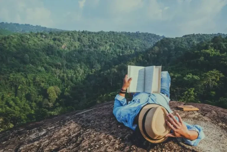 vendredi lecture les livres pour des vacances a la montagne 206 1532589156 (1) (1)